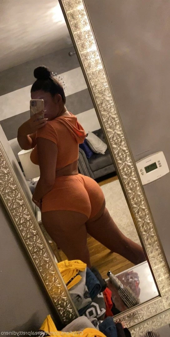 therealprettydinero Onlyfans leaked photo 1186292 on Hotleaks.tv