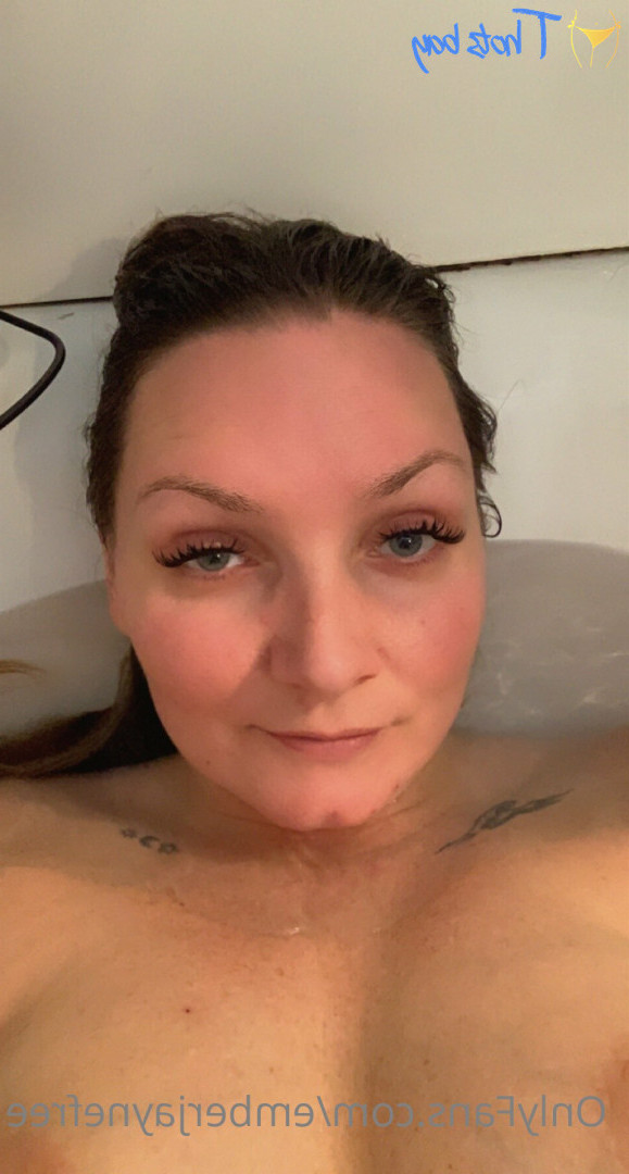 emberjaynefree Onlyfans leaked photo 18436358 on Hotleaks.tv