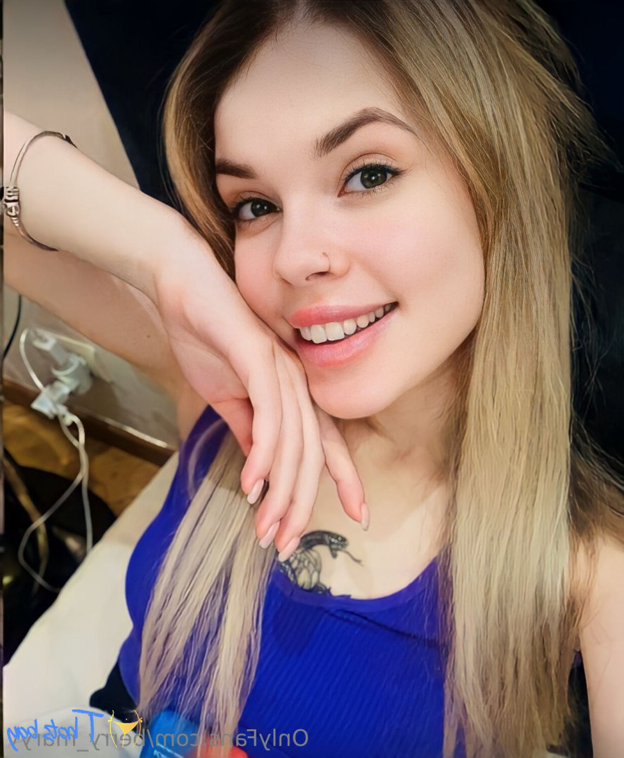 berry_maryy [ berry-maryy ] Onlyfans leaked photo 18428158 on Hotleaks.tv