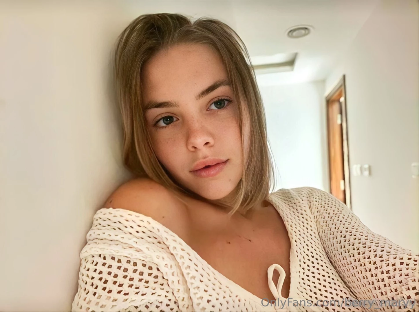 berry_maryy [ berry-maryy ] Onlyfans leaked photo 18436335 on Hotleaks.tv