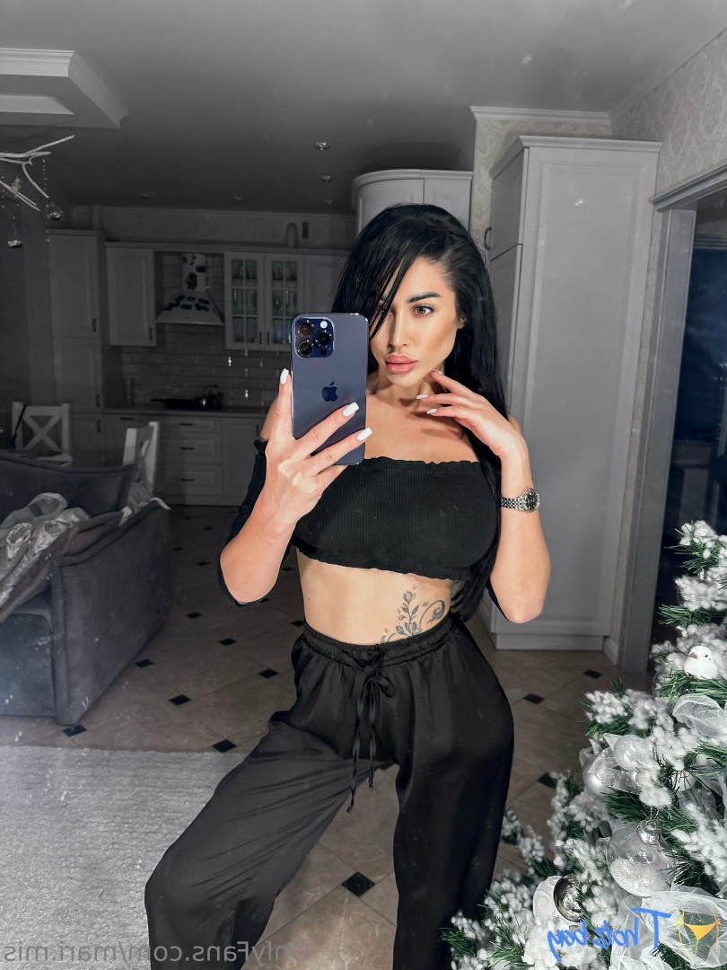 mari.mis [ mari-mis ] Onlyfans leaked photo 18432063 on Hotleaks.tv