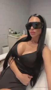 18432463
