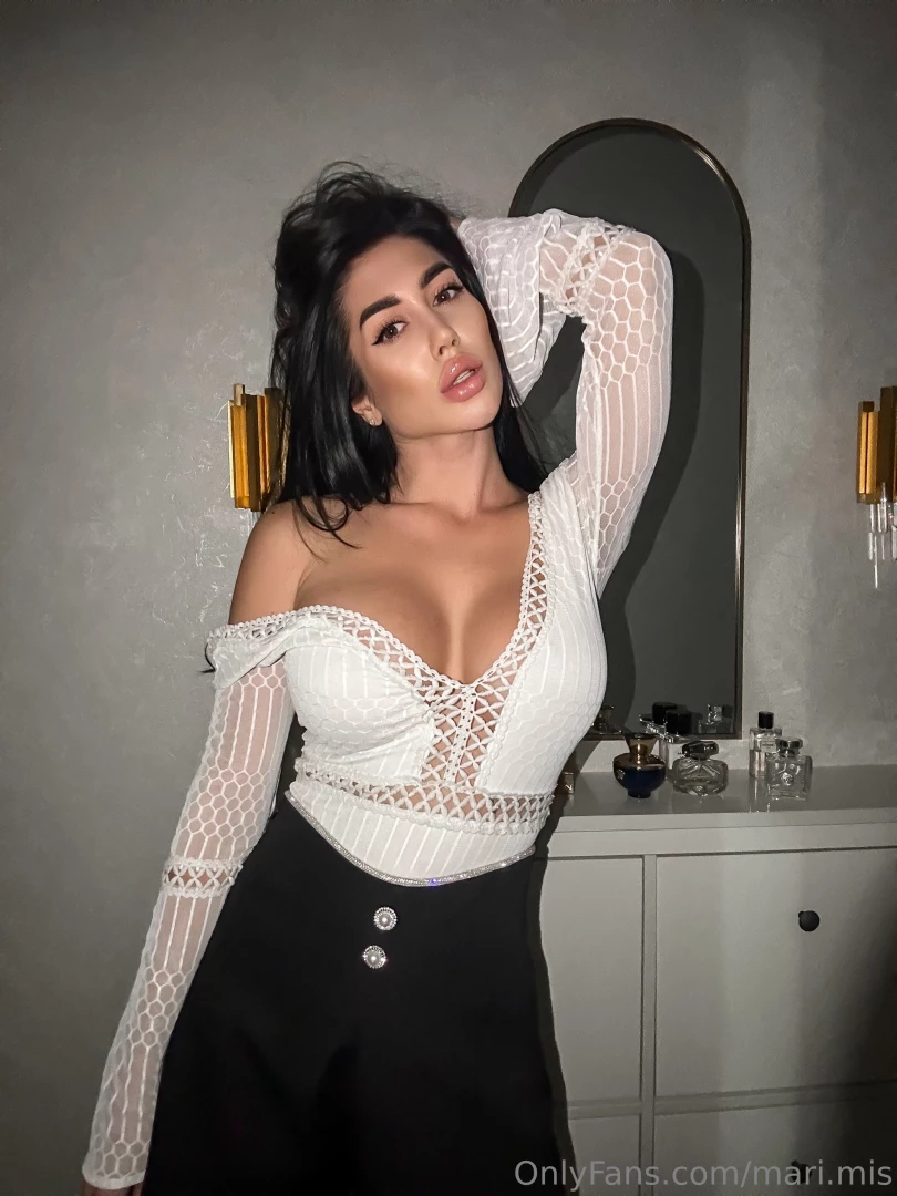 mari.mis [ mari-mis ] Onlyfans leaked photo 18433512 on Hotleaks.tv