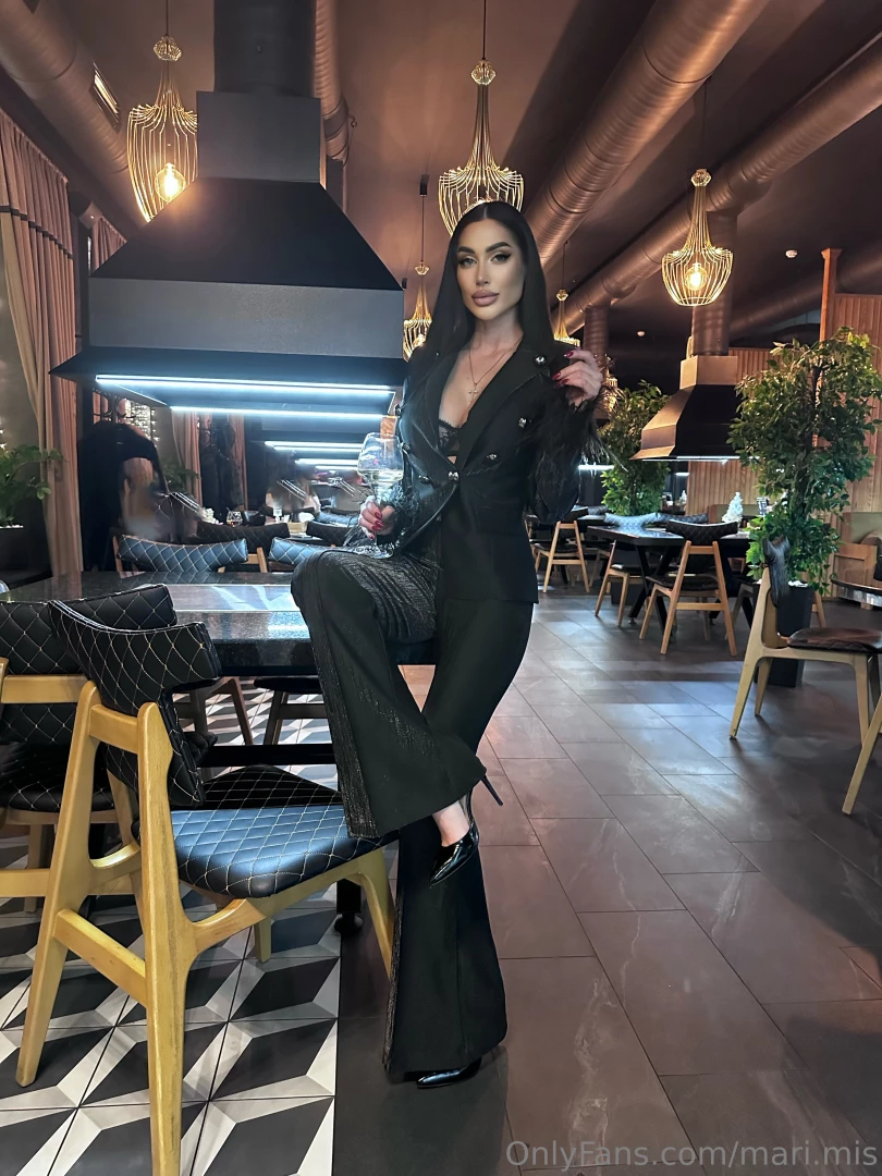 mari.mis [ mari-mis ] Onlyfans leaked photo 18433685 on Hotleaks.tv
