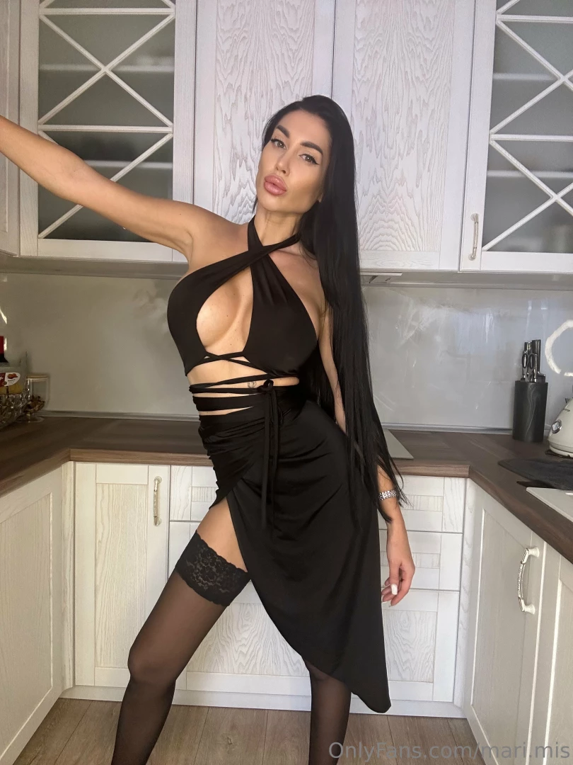 mari.mis [ mari-mis ] Onlyfans leaked photo 18439550 on Hotleaks.tv