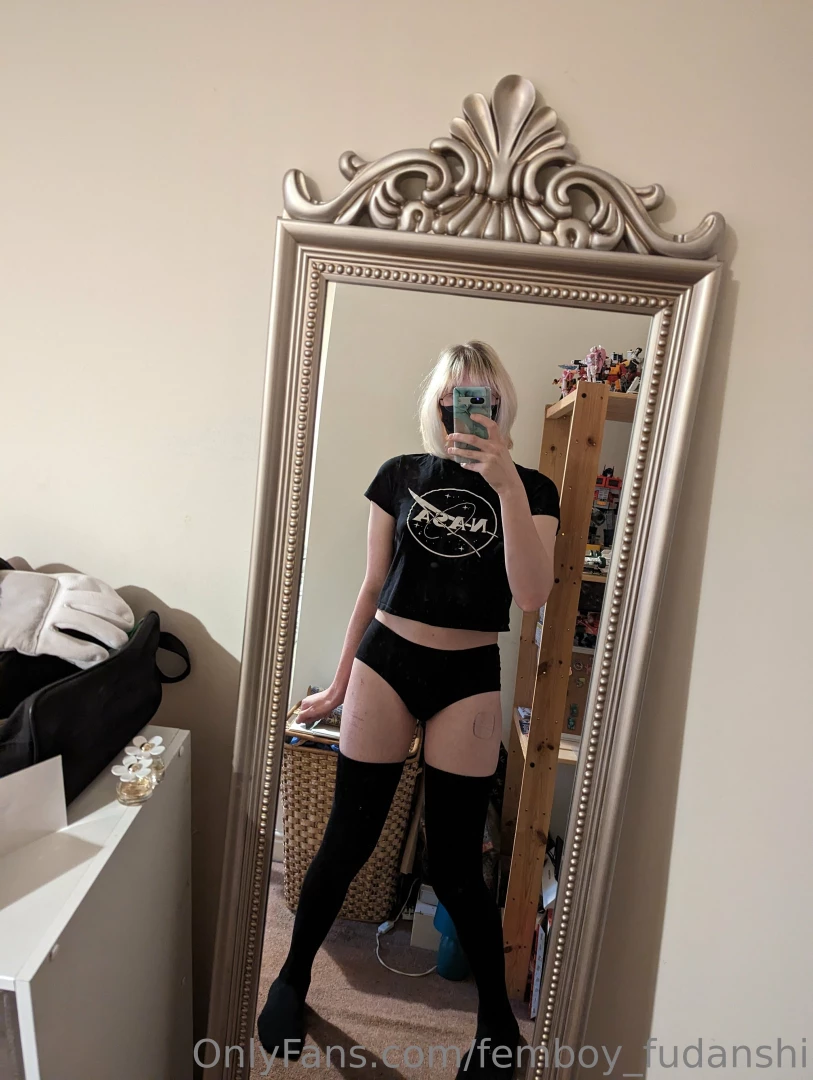 trapmod3r Onlyfans leaked photo 18437462 on Hotleaks.tv