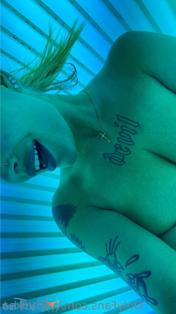 michalkaa Onlyfans leaked photo 18448674 on Hotleaks.tv