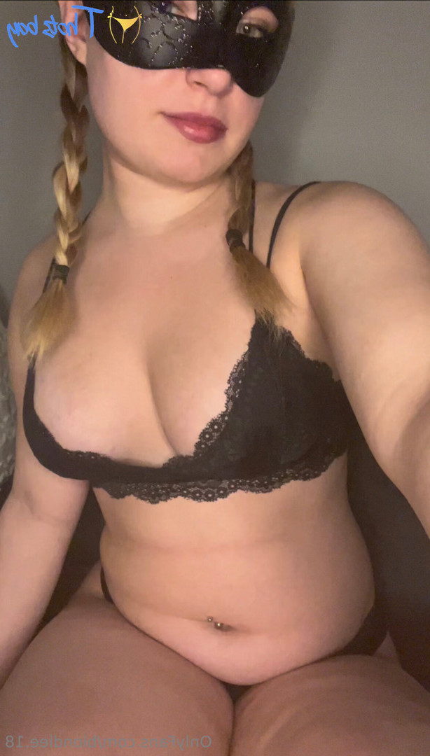 blondiee.18 [ blondiee-18 ] Onlyfans leaked photo 18437943 on Hotleaks.tv