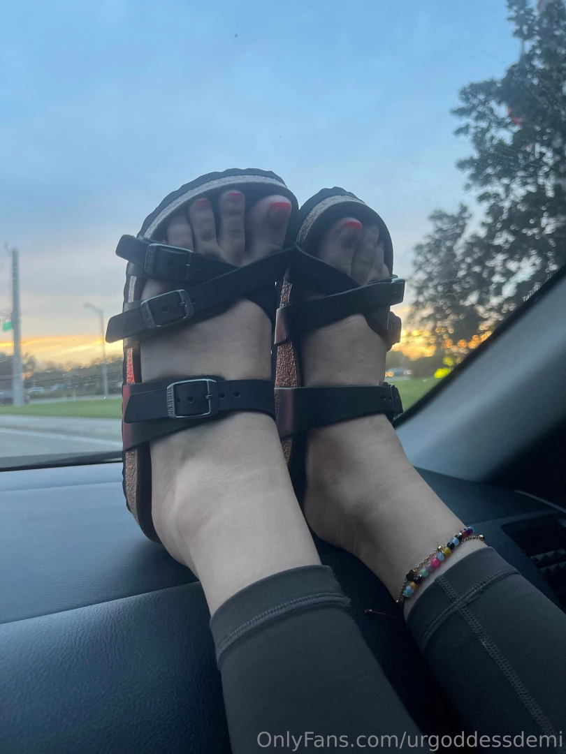 urgoddessdemi Onlyfans leaked photo 18438095 on Hotleaks.tv