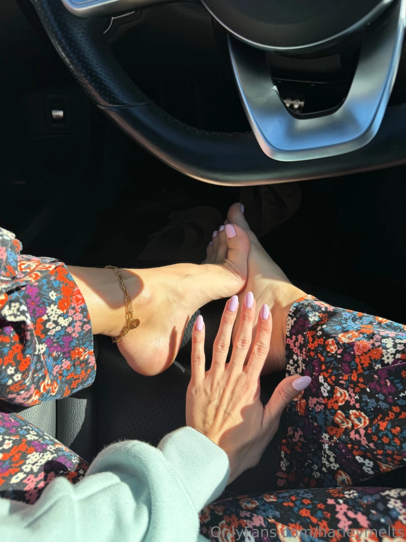 harleymelts Onlyfans leaked photo 18440677 on Hotleaks.tv