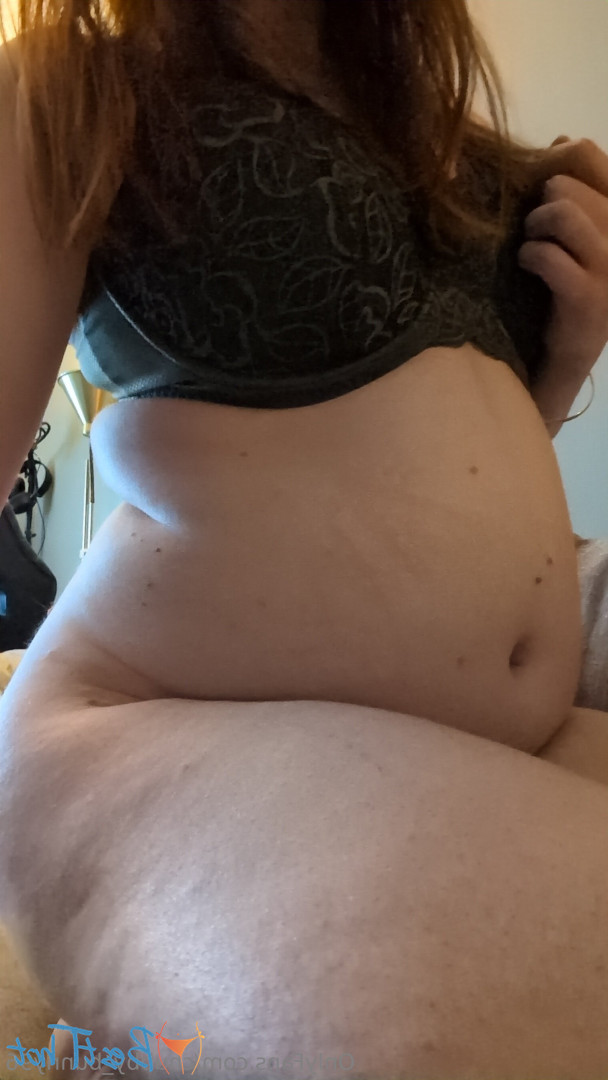 chubby_bunny96 [ chubby-bunny96 ] Onlyfans leaked photo 18441219 on Hotleaks.tv