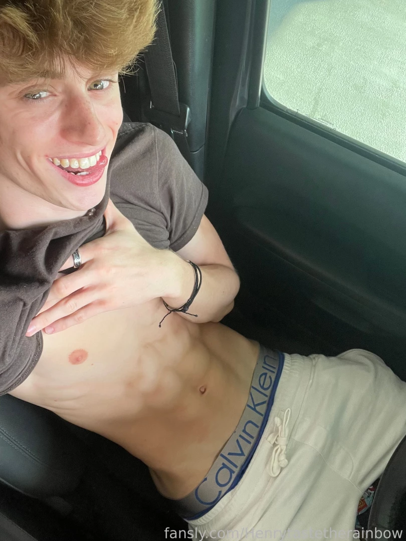 henrytastetherainbow Onlyfans leaked photo 18449522 on Hotleaks.tv