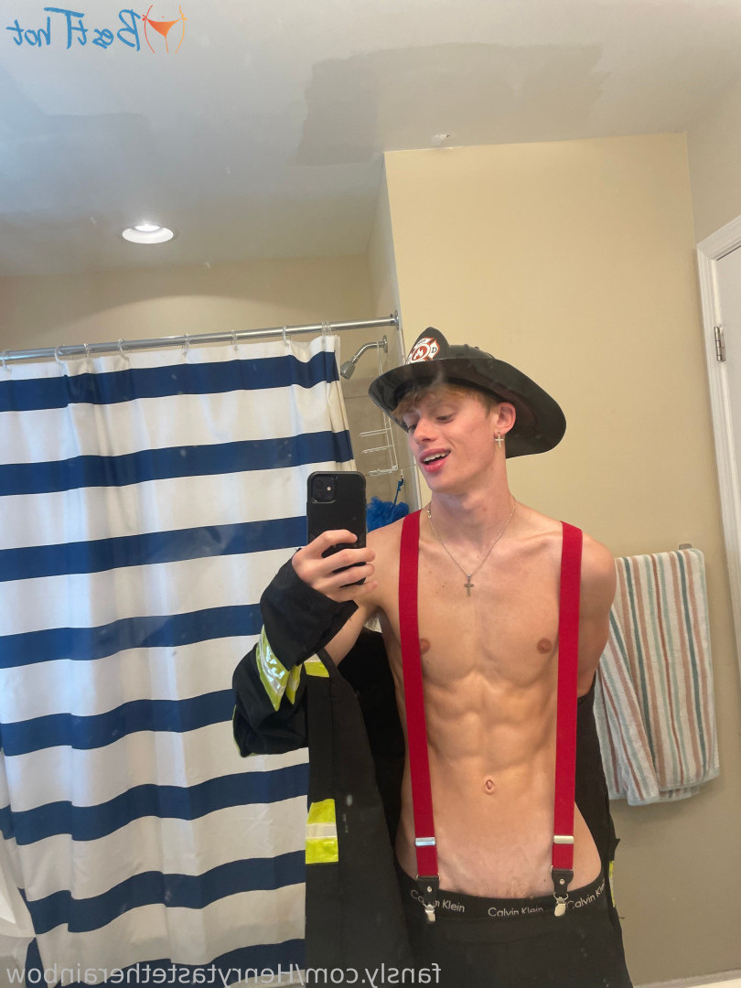 henrytastetherainbow Onlyfans leaked photo 18450559 on Hotleaks.tv