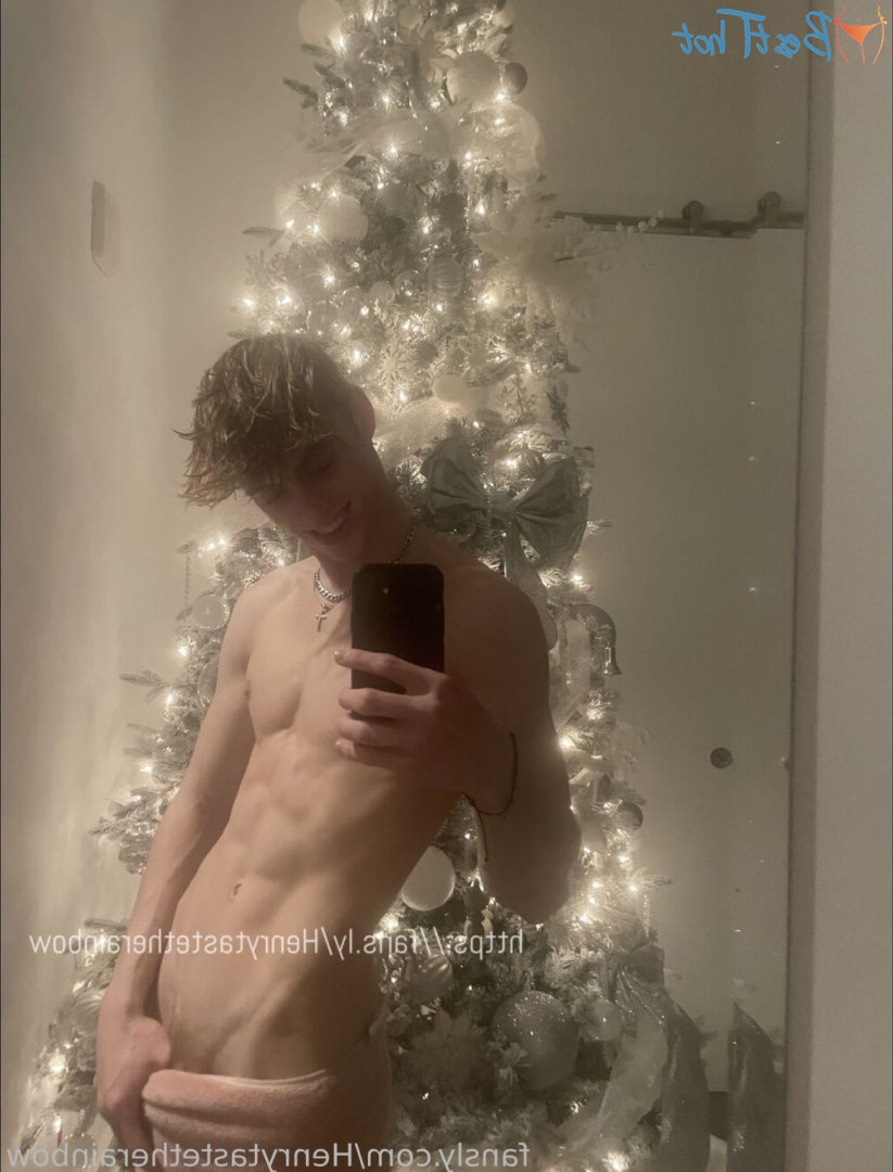 henrytastetherainbow Onlyfans leaked photo 18450809 on Hotleaks.tv