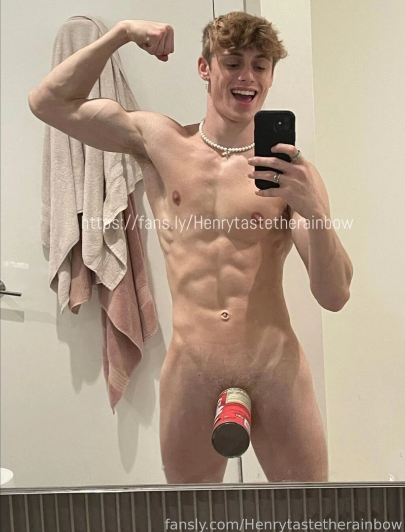 henrytastetherainbow Onlyfans leaked photo 18451290 on Hotleaks.tv