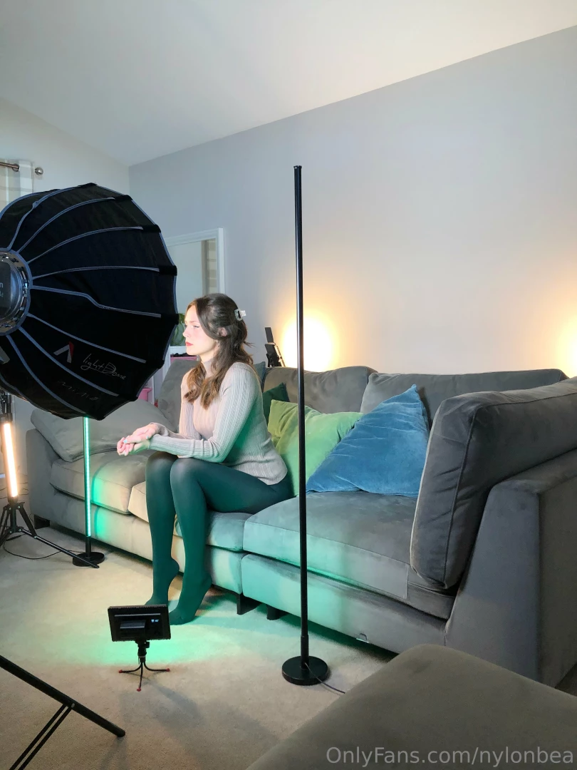 nylonbea Onlyfans leaked photo 18450651 on Hotleaks.tv