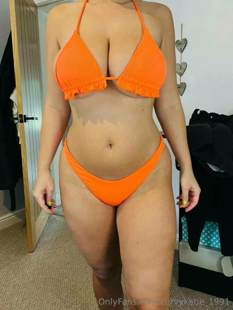 curvykatie_1991 [ curvykatie-1991 ] Onlyfans leaked photo 18445450 on Hotleaks.tv