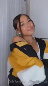 18446875