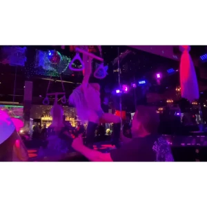 1809233