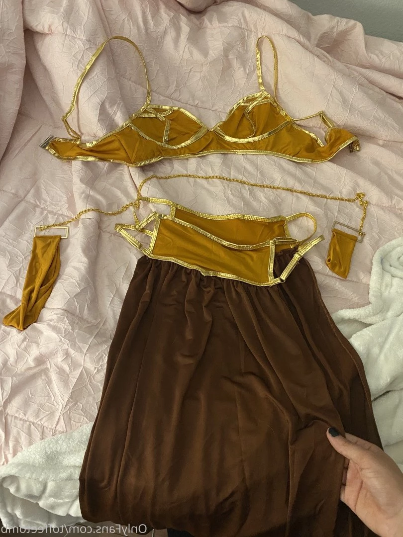 Alexa [ toffeetomb ] Onlyfans leaked photo 1191260 on Hotleaks.tv