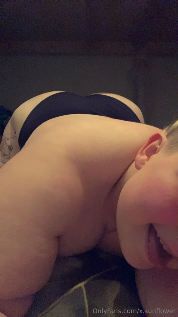 x.sunflower [ x-sunflower ] Onlyfans leaked photo 18448347 on Hotleaks.tv
