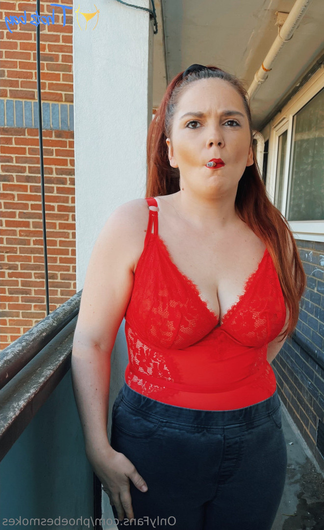phoebesmokes Onlyfans leaked photo 18457013 on Hotleaks.tv