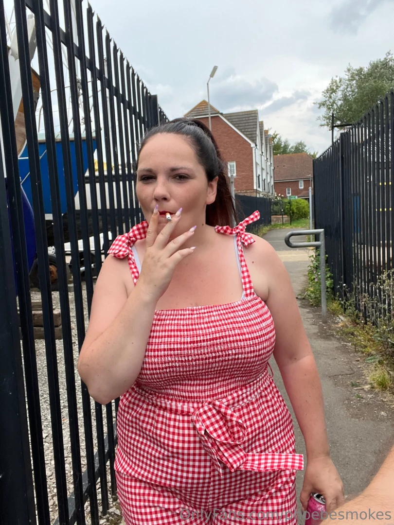 phoebesmokes Onlyfans leaked photo 18457900 on Hotleaks.tv