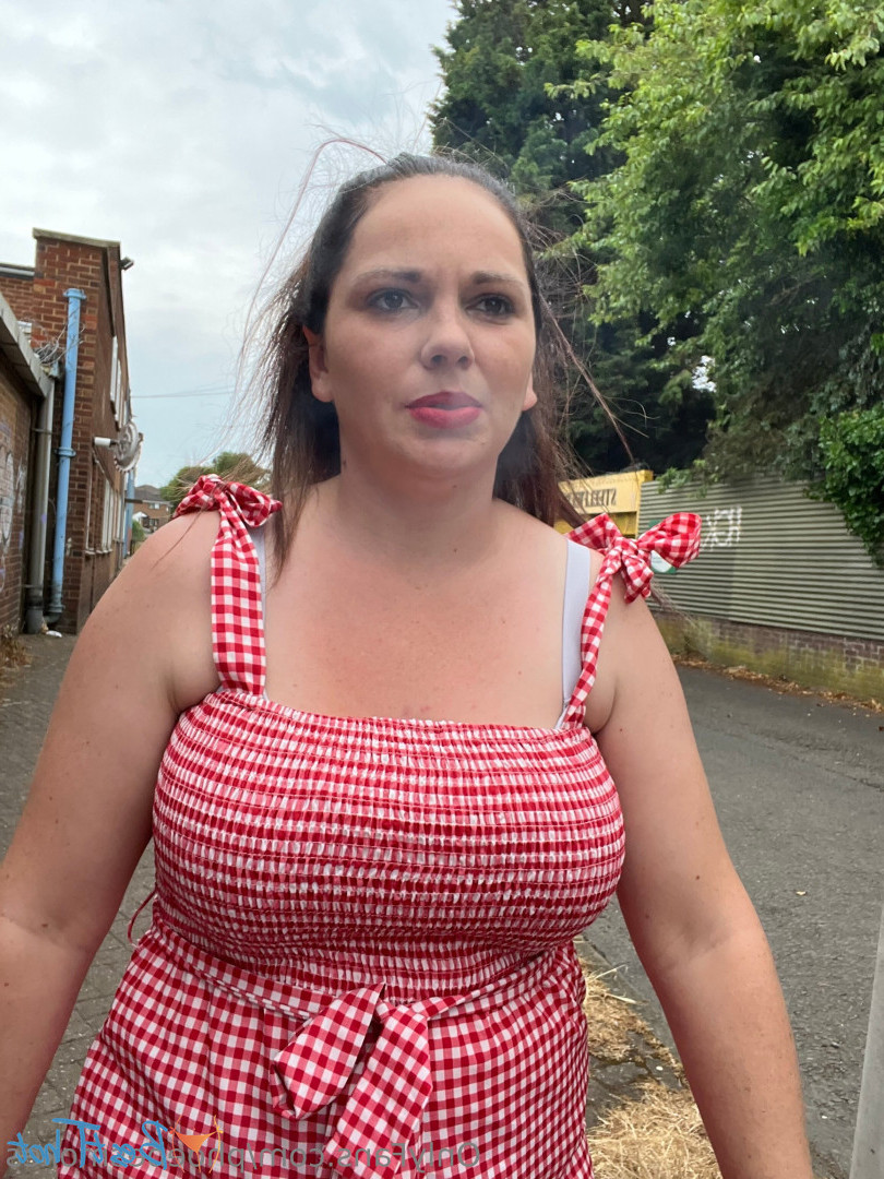 phoebesmokes Onlyfans leaked photo 18457914 on Hotleaks.tv