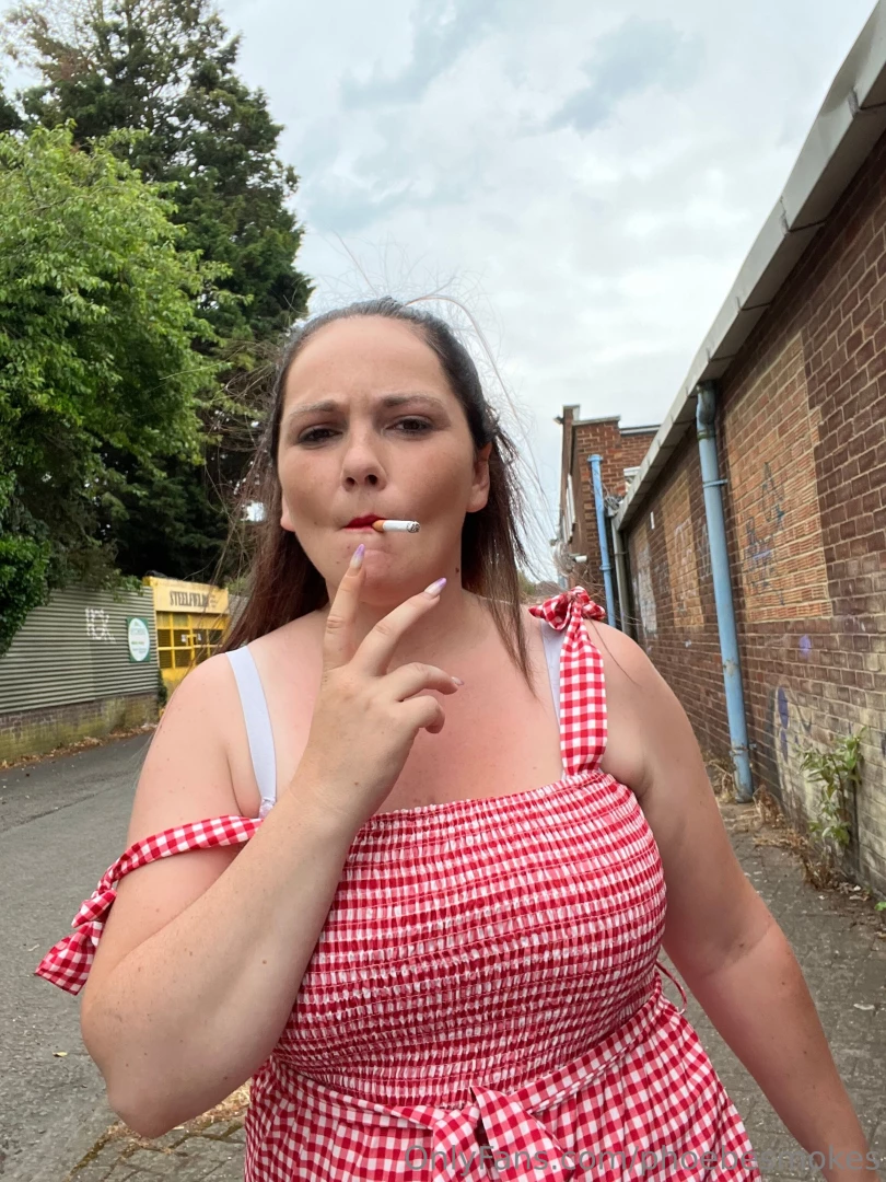 phoebesmokes Onlyfans leaked photo 18457915 on Hotleaks.tv