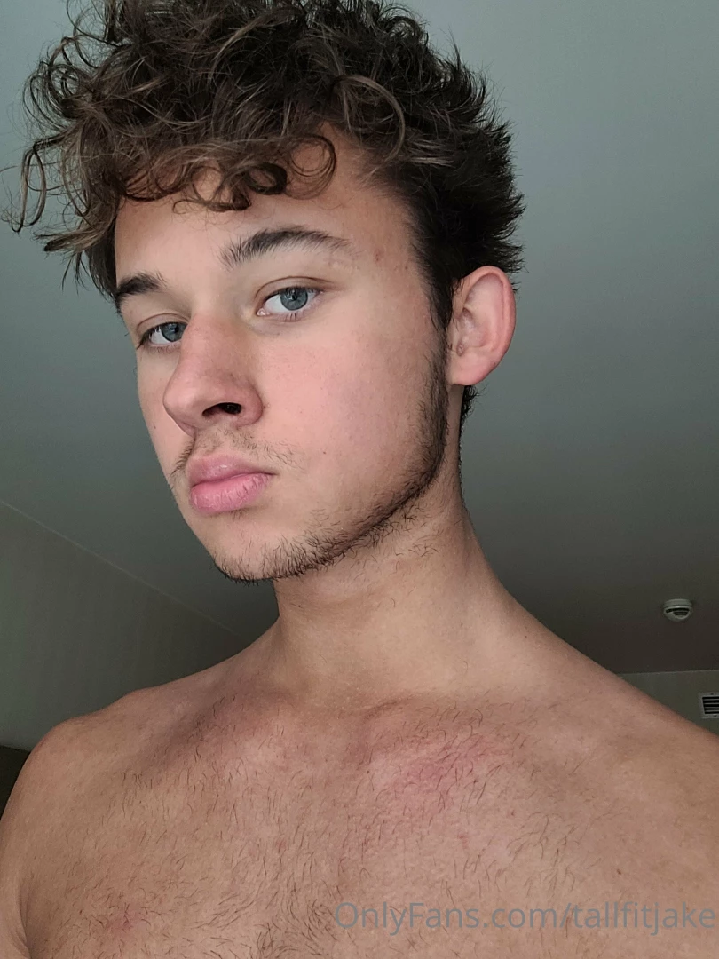tallfitjake Onlyfans leaked photo 18457862 on Hotleaks.tv