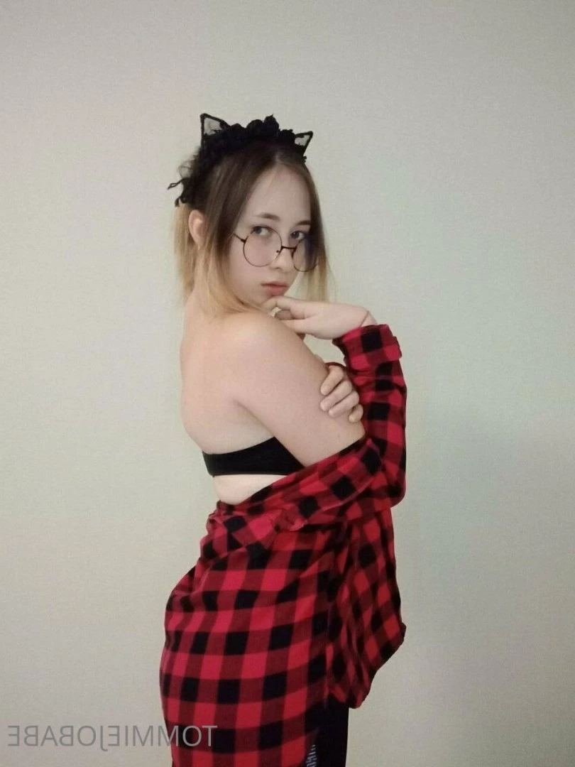 🅿︎🅾︎🆁🅽 𝒑𝒓𝒊𝒏𝒄𝒆𝒔𝒔 👑 [ tommiejobabe ] Onlyfans leaked photo 4250393 on Hotleaks.tv