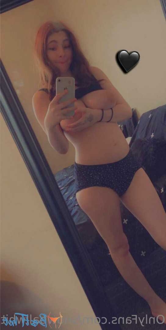 snowballwhite Onlyfans leaked photo 18454469 on Hotleaks.tv