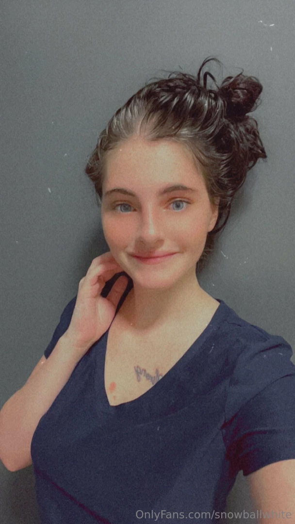 snowballwhite Onlyfans leaked photo 18456012 on Hotleaks.tv