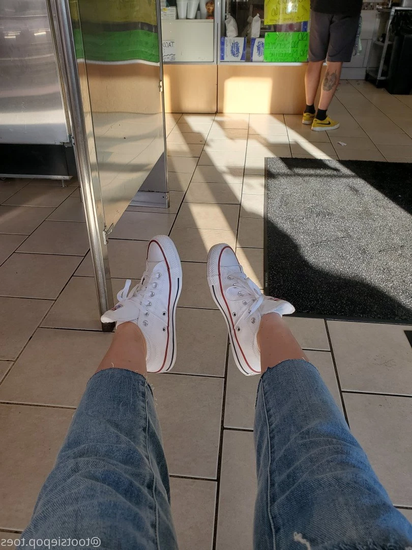  [ tootsiepoptoes ] Onlyfans leaked photo 4646372 on Hotleaks.tv