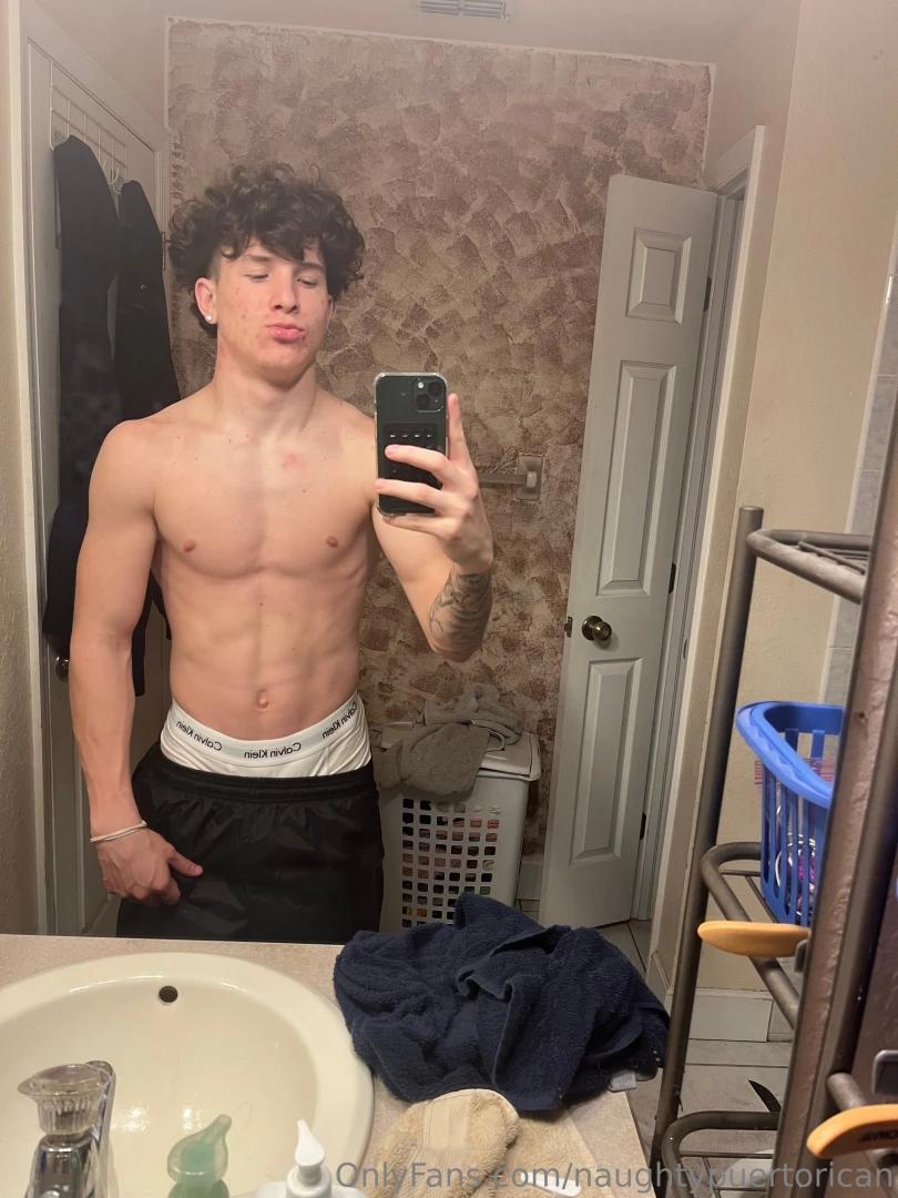 naughtypuertorican Onlyfans leaked photo 18455406 on Hotleaks.tv