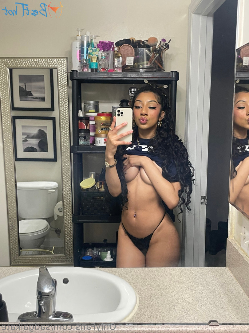 sadgalkate Onlyfans leaked photo 18459579 on Hotleaks.tv