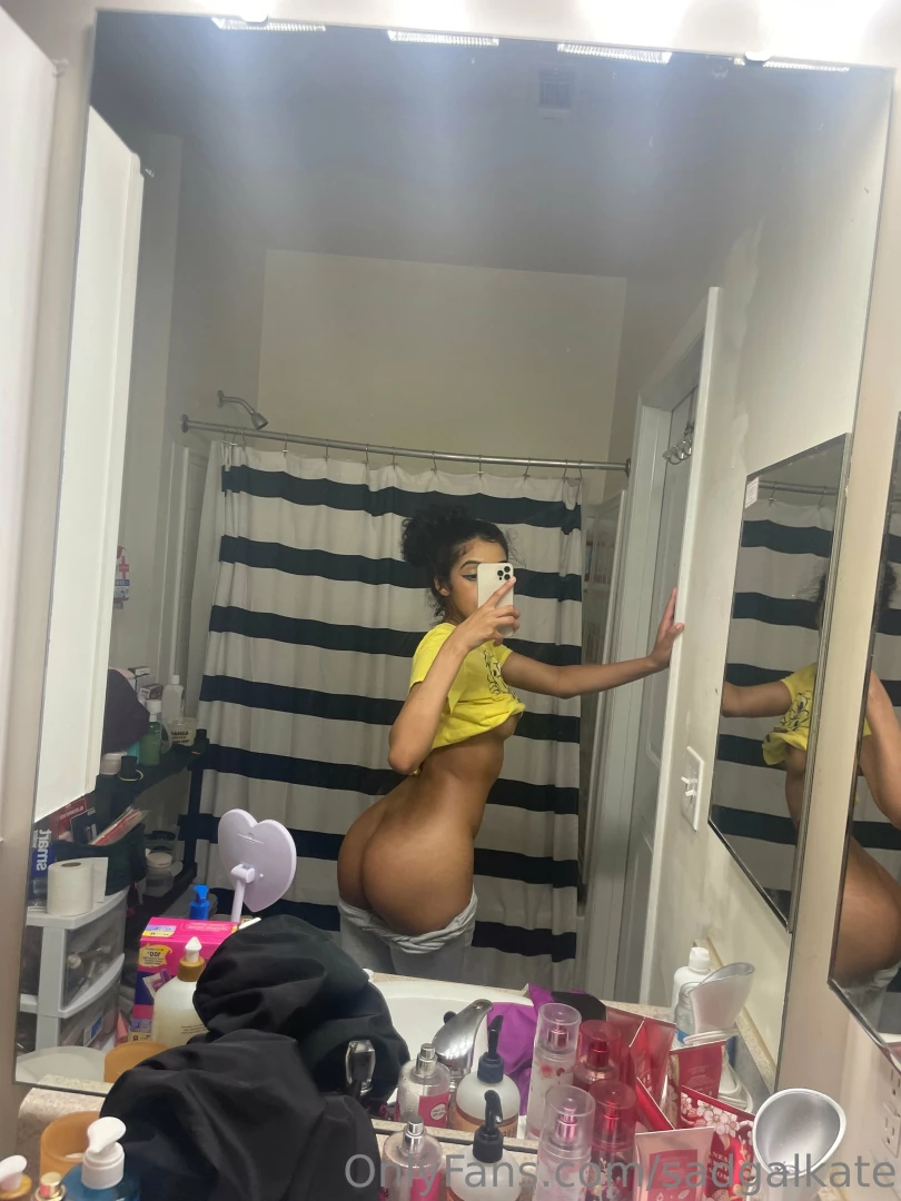 sadgalkate Onlyfans leaked photo 18464387 on Hotleaks.tv
