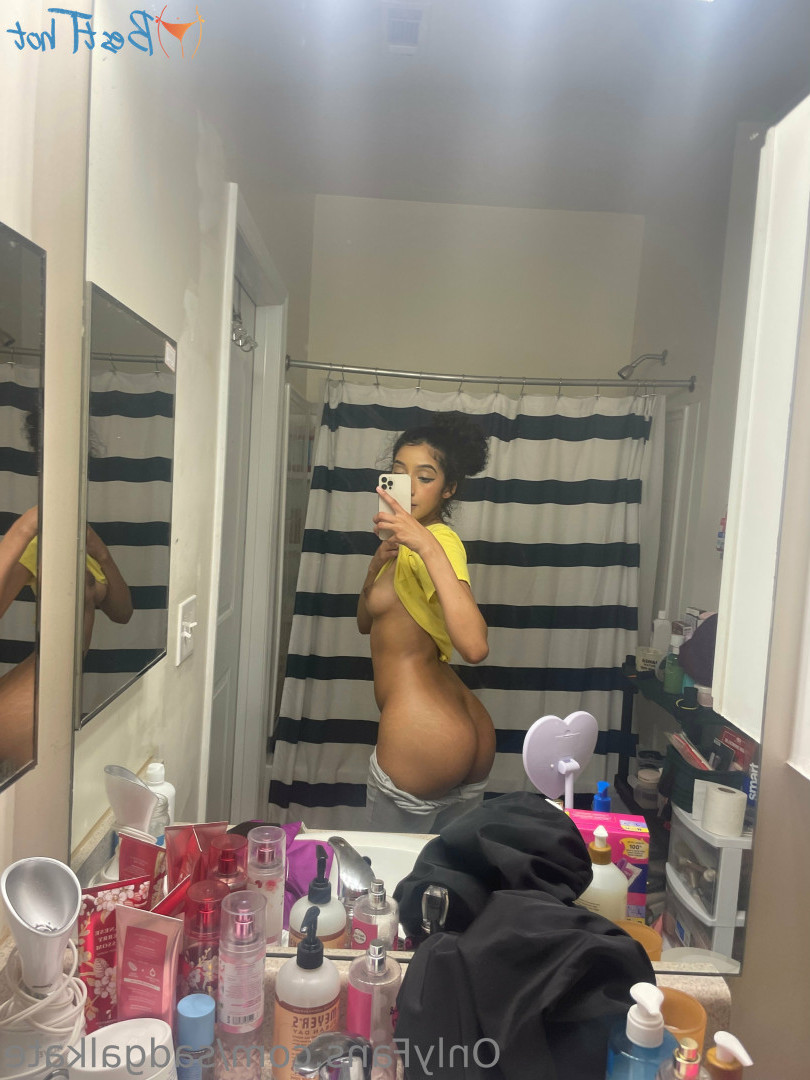 sadgalkate Onlyfans leaked photo 18464389 on Hotleaks.tv