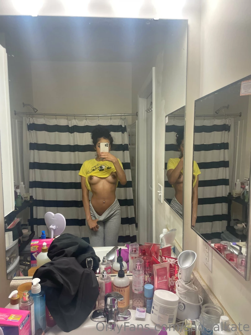 sadgalkate Onlyfans leaked photo 18471791 on Hotleaks.tv