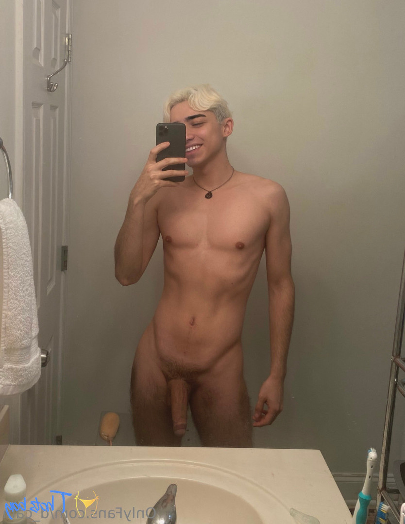 d_cain [ d-cain ] Onlyfans leaked photo 18460763 on Hotleaks.tv