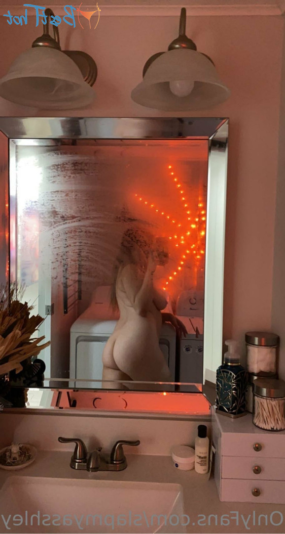 slapmyasshley Onlyfans leaked photo 18461444 on Hotleaks.tv