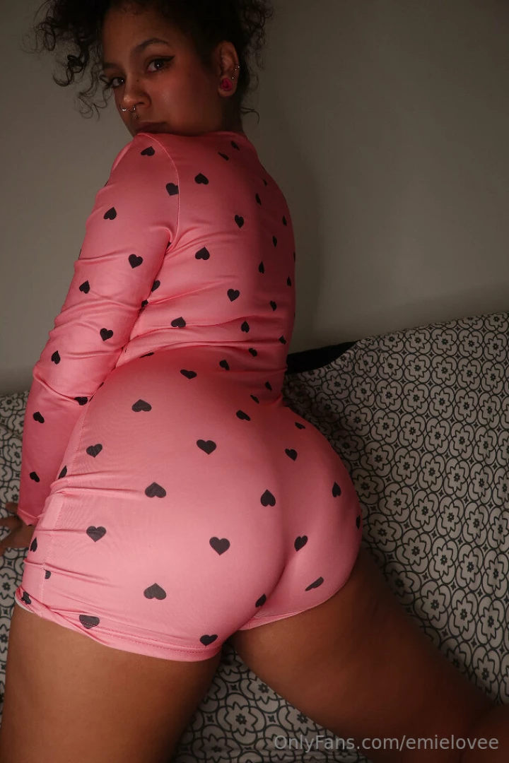 emielovee Onlyfans leaked photo 18464657 on Hotleaks.tv