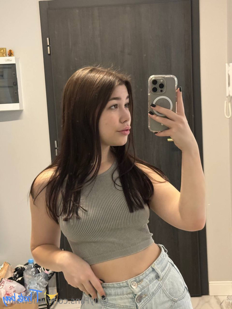 littlewaiifu Onlyfans leaked photo 18467908 on Hotleaks.tv