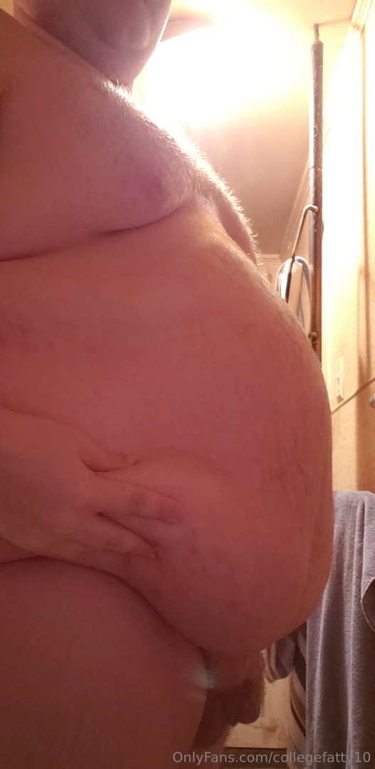 collegefatty10 Onlyfans leaked photo 18470330 on Hotleaks.tv