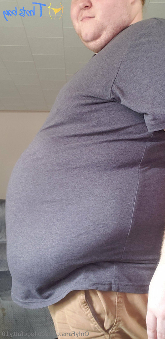 collegefatty10 Onlyfans leaked photo 18470733 on Hotleaks.tv