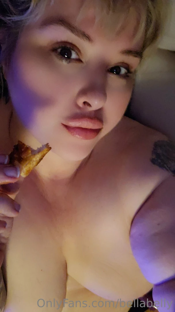 bellabelly Onlyfans leaked photo 18470127 on Hotleaks.tv