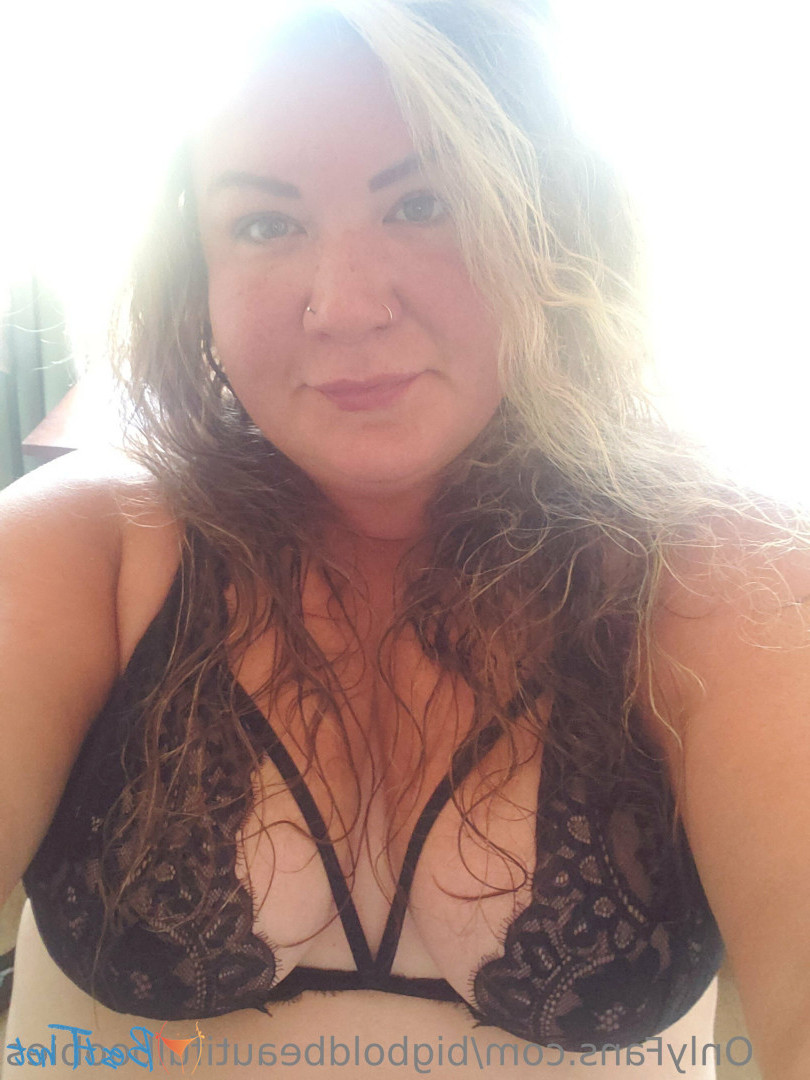 bigboldbeautifulboobies Onlyfans leaked photo 18473819 on Hotleaks.tv