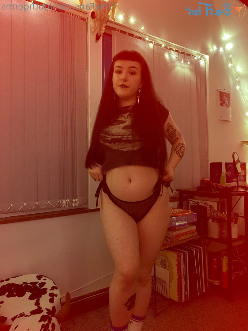 gothgerms Onlyfans leaked photo 18475939 on Hotleaks.tv