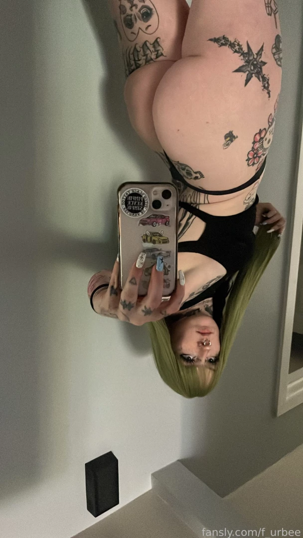 f_urbee [ f-urbee ] Onlyfans leaked photo 18509326 on Hotleaks.tv