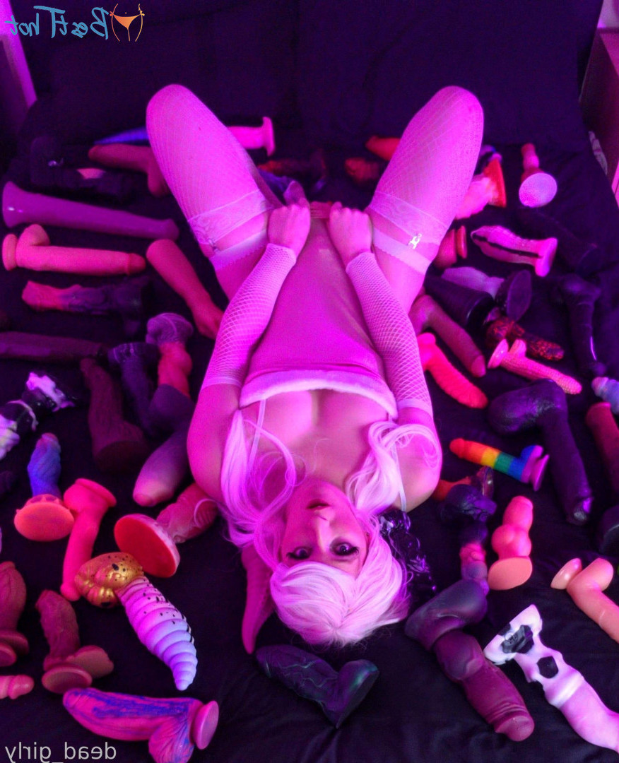 dead_girly [ dead-girly ] Onlyfans leaked photo 18516274 on Hotleaks.tv